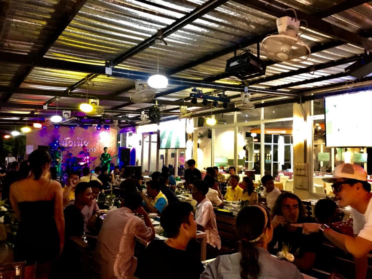 Bk Place Hotel Bueng Kan Exterior foto