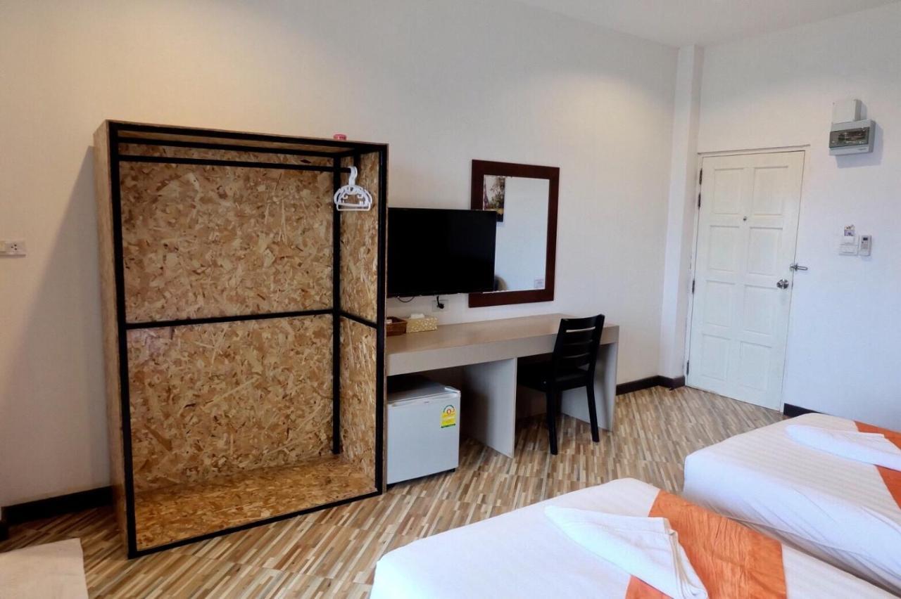 Bk Place Hotel Bueng Kan Exterior foto
